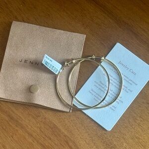 NEW Jenny Bird Icon Hoop Earrings (Gold)